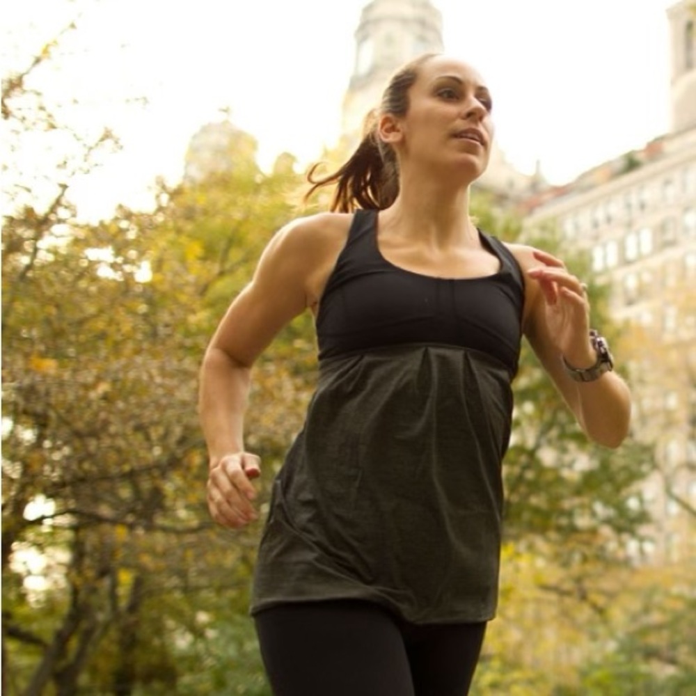 Lululemon Run: Your Heart Out Tank - Picture 3 of 10